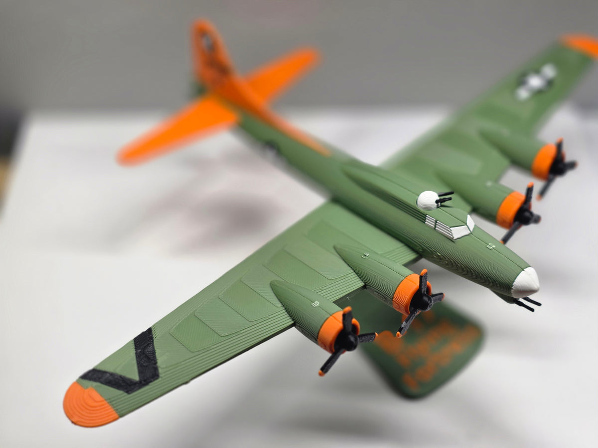 B-17 Flying Fortress Model Kit Card