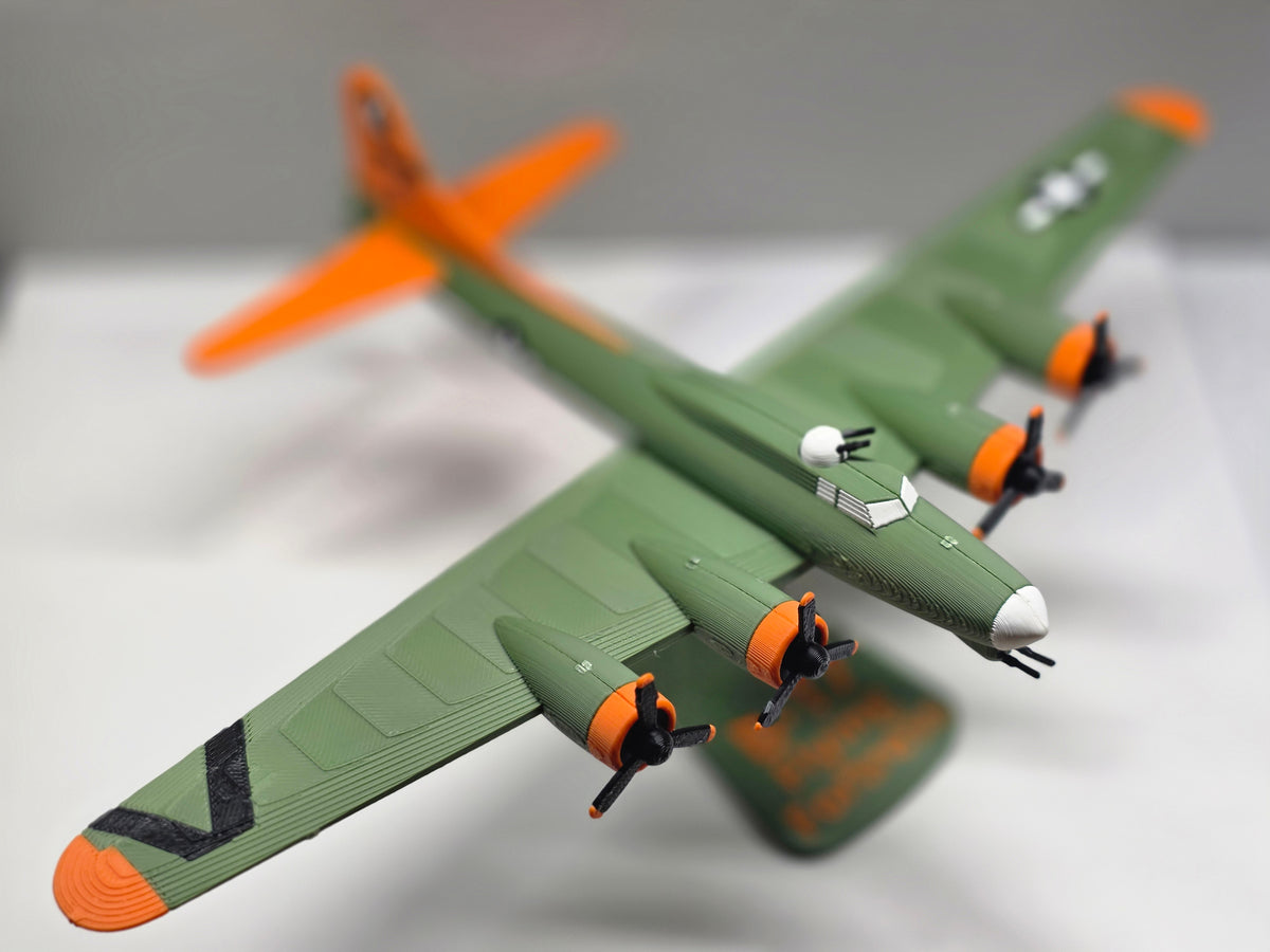 B-17 Flying Fortress Model Kit Card